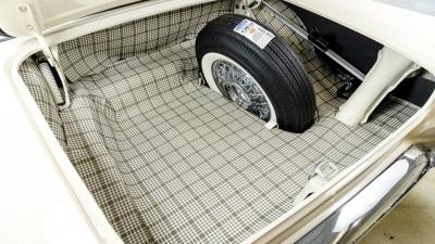 1957 Ford Thunderbird