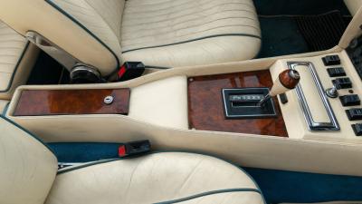 1986 Aston Martin V8 Volante