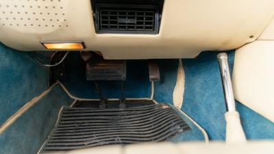 1986 Aston Martin V8 Volante