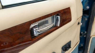 1986 Aston Martin V8 Volante