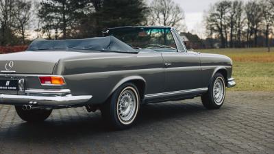 1967 Mercedes - Benz 250 SE Cabriolet