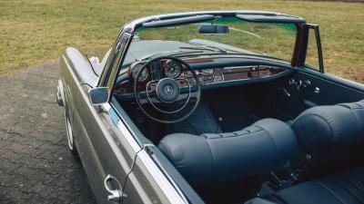 1967 Mercedes - Benz 250 SE Cabriolet