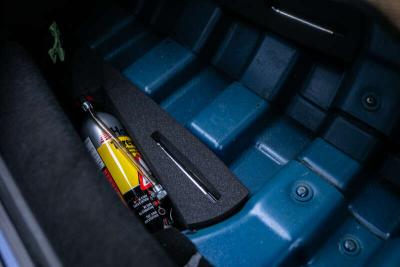 2003 Aston Martin Vanquish