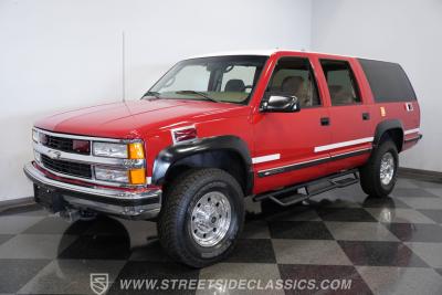 1999 Chevrolet Suburban 2500 4X4