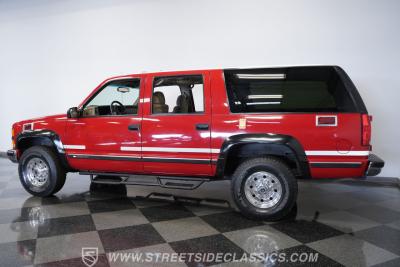 1999 Chevrolet Suburban 2500 4X4