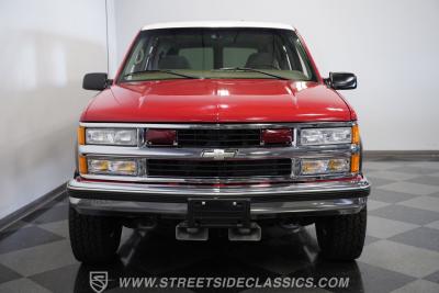 1999 Chevrolet Suburban 2500 4X4