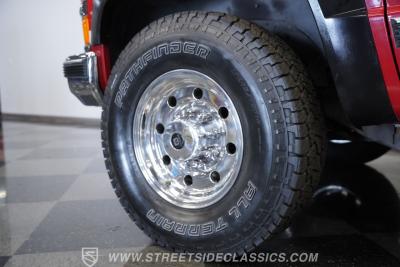 1999 Chevrolet Suburban 2500 4X4