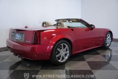 2005 Cadillac XLR