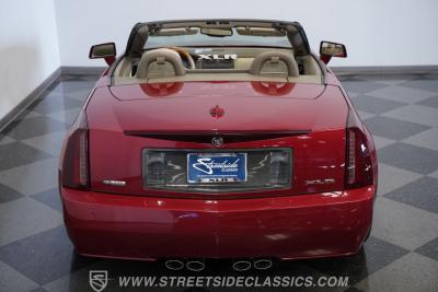 2005 Cadillac XLR