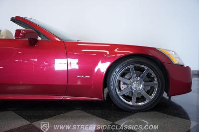 2005 Cadillac XLR