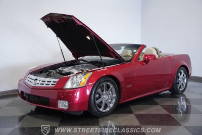 2005 Cadillac XLR