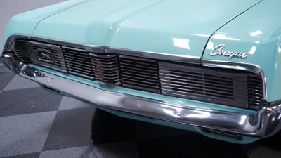 1969 Mercury Cougar XR7