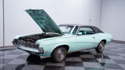 1969 Mercury Cougar XR7