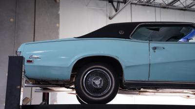 1969 Mercury Cougar XR7