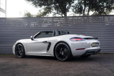 2020 Porsche 718 Boxster 2.0T