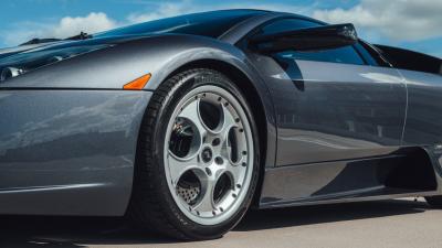 2003 Lamborghini Murci&eacute;lago