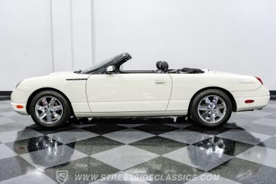 2002 Ford Thunderbird