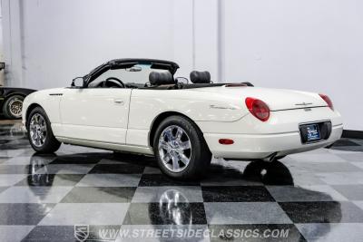 2002 Ford Thunderbird