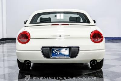 2002 Ford Thunderbird