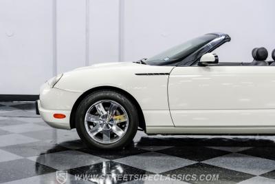 2002 Ford Thunderbird