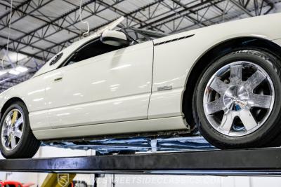 2002 Ford Thunderbird