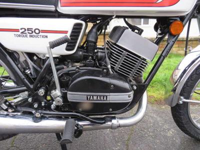 1975 Yamaha RD250B