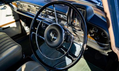 1966 Mercedes - Benz 220 SE Fintail