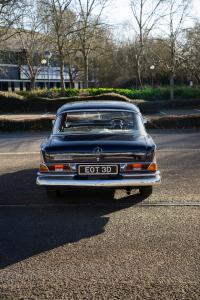 1966 Mercedes - Benz 220 SE Fintail