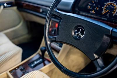 1986 Mercedes - Benz 560 SEL