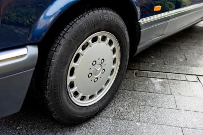 1986 Mercedes - Benz 560 SEL