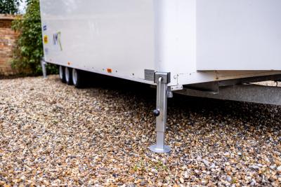 2018 Race Team Support Trailer/Mobile Workshop Year: 2018 Make: Race Team Support Trailer/Mobile Workshop Registration: n/a Chassis No: SA930673517214076 Odometer: n/a