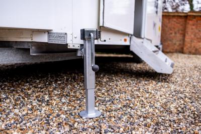 2018 Race Team Support Trailer/Mobile Workshop Year: 2018 Make: Race Team Support Trailer/Mobile Workshop Registration: n/a Chassis No: SA930673517214076 Odometer: n/a