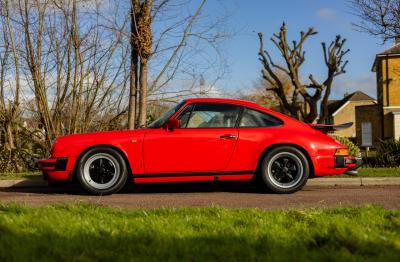 1989 Porsche 911 3.2 Carrera Sport