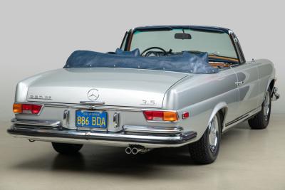 1971 Mercedes - Benz 280 SE 3.5 CABRIOLET
