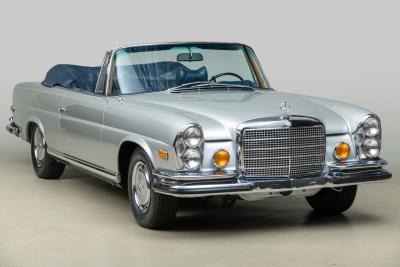 1971 Mercedes - Benz 280 SE 3.5 CABRIOLET