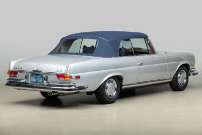 1971 Mercedes - Benz 280 SE 3.5 CABRIOLET