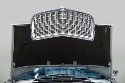 1971 Mercedes - Benz 280 SE 3.5 CABRIOLET