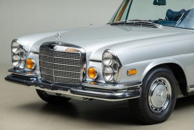 1971 Mercedes - Benz 280 SE 3.5 CABRIOLET