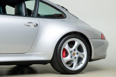 1997 Porsche 911 C4S