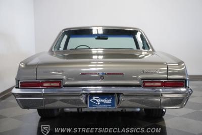 1966 Chevrolet Biscayne 502 Restomod