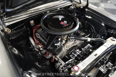 1966 Chevrolet Biscayne 502 Restomod