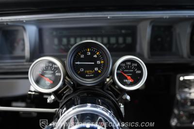 1966 Chevrolet Biscayne 502 Restomod