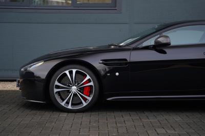 2018 Aston Martin V12 Vantage