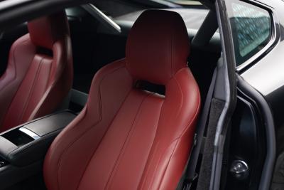 2018 Aston Martin V12 Vantage