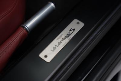 2018 Aston Martin V12 Vantage