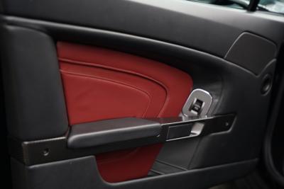 2018 Aston Martin V12 Vantage