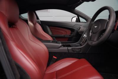 2018 Aston Martin V12 Vantage