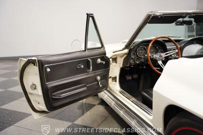 1966 Chevrolet Corvette 427 Convertible