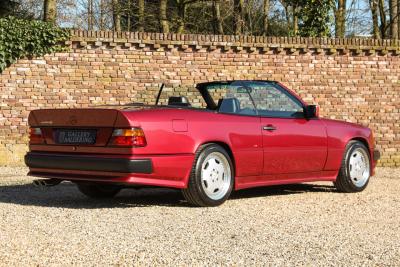 1993 Mercedes - Benz Mercedes Benz 300 CE-24 AMG 3.4 Cabriolet