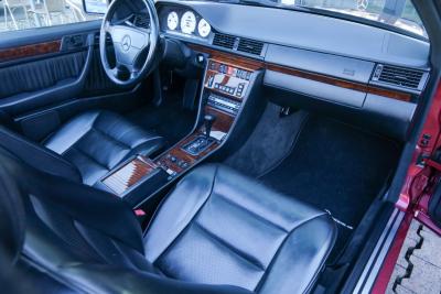 1993 Mercedes - Benz Mercedes Benz 300 CE-24 AMG 3.4 Cabriolet